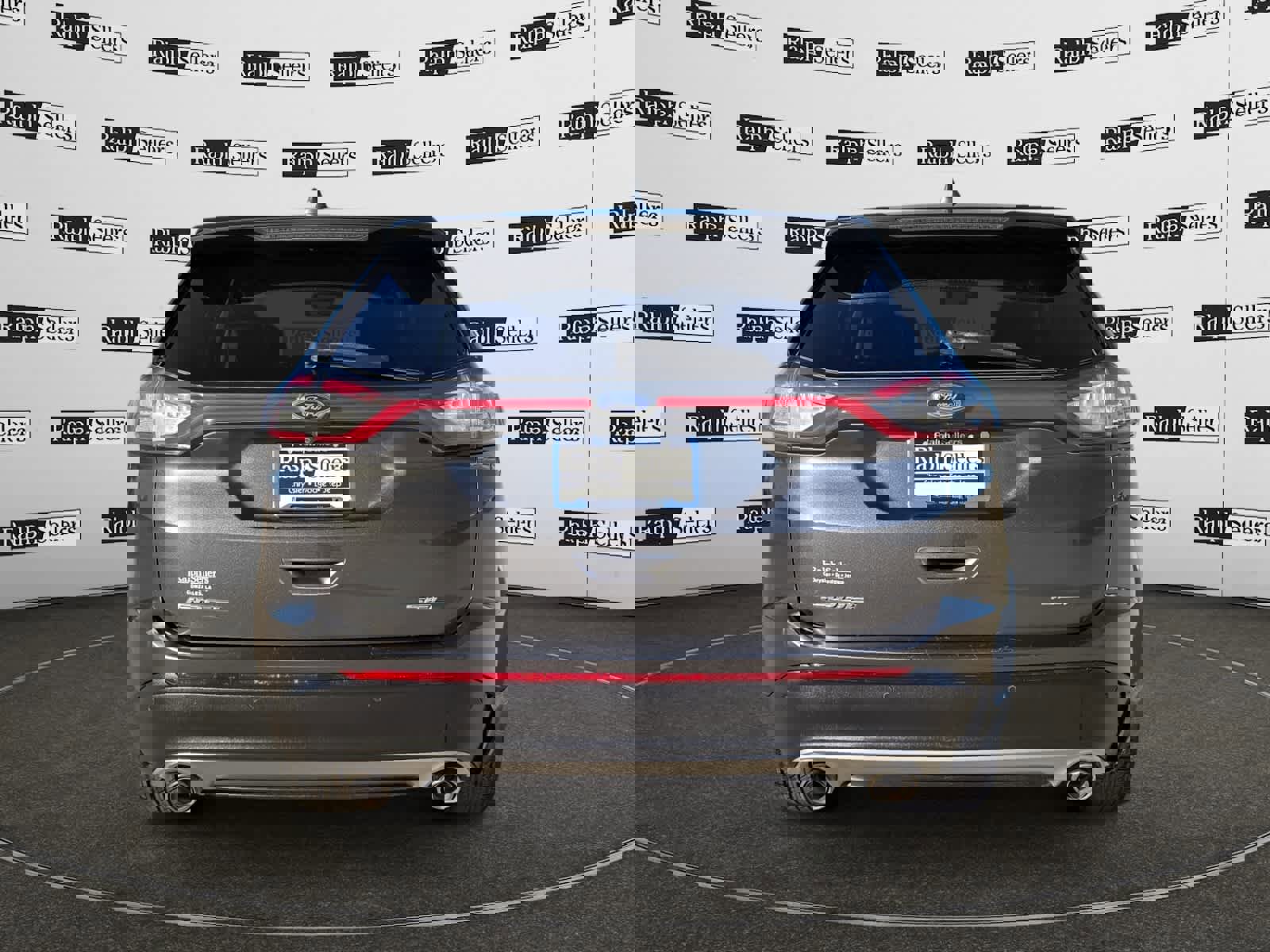 Used 2018 Ford Edge SEL w/ Equipment Group 201A image 5