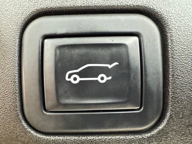 Used 2023 Cadillac XT5 Premium Luxury w/ Platinum Package image 10