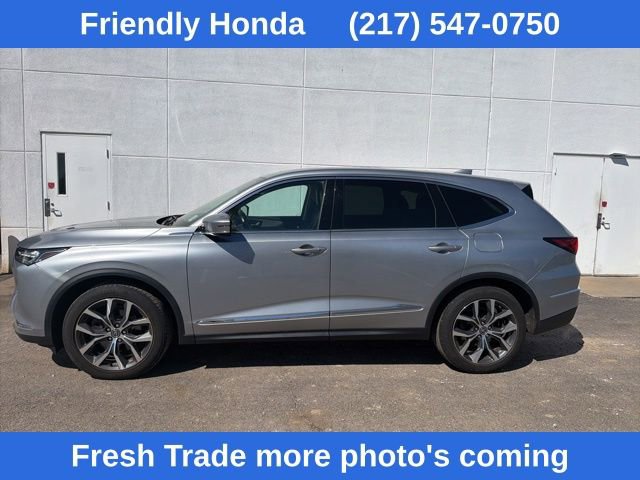 Used 2023 Acura MDX SH-AWD w/ Technology Package image 2