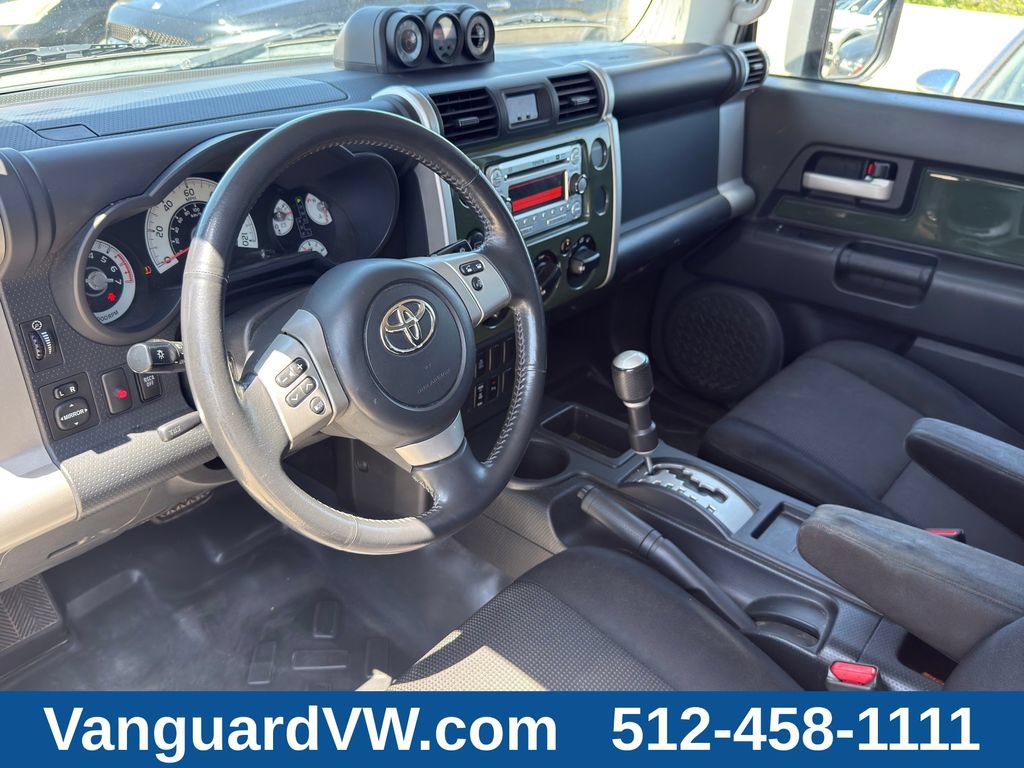 Used 2012 Toyota FJ Cruiser 2WD w/ Upgrade Pkg image 8