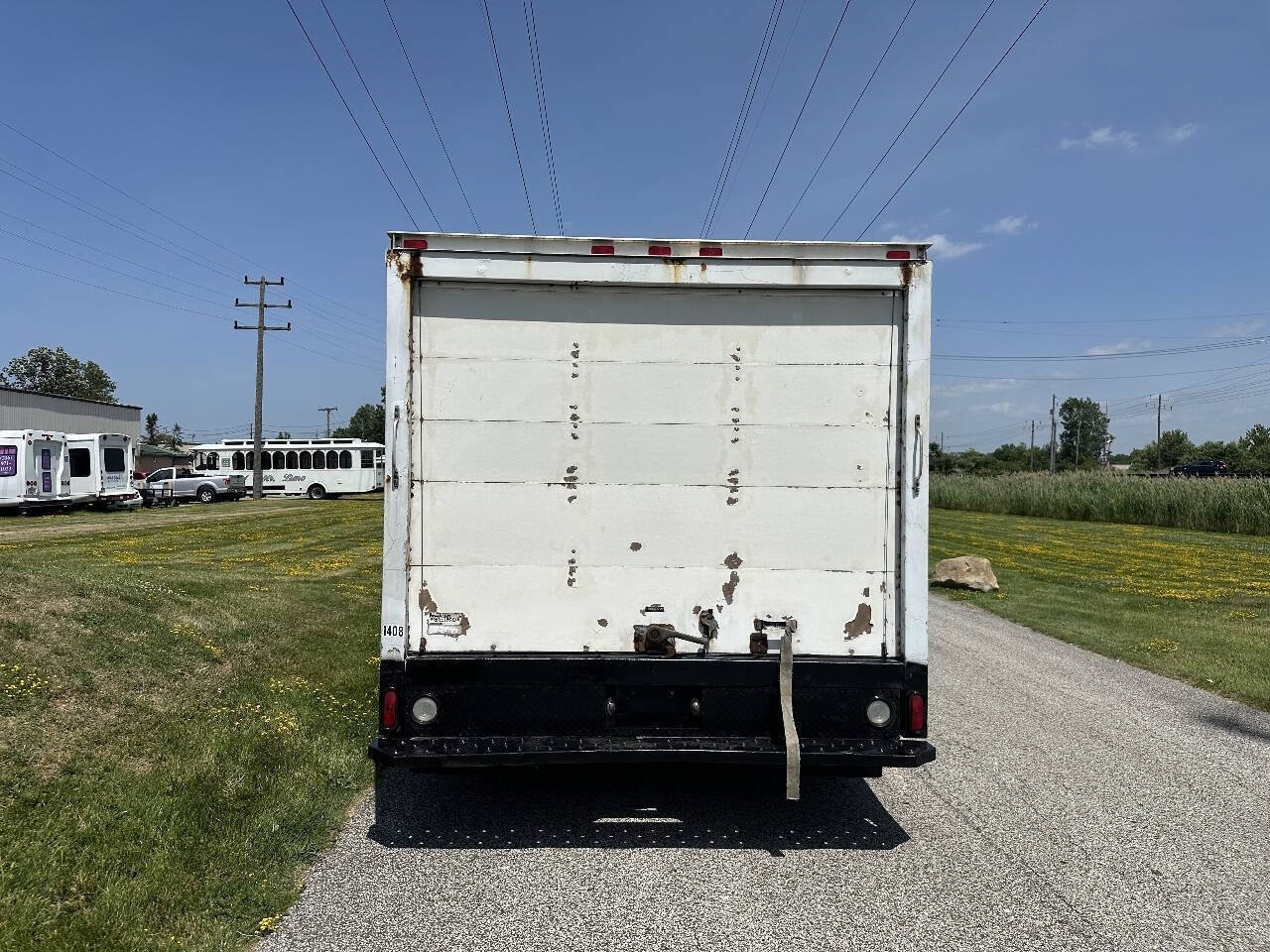 Used 2013 Ford E-450 and Econoline 450 Super Duty RWD image 6