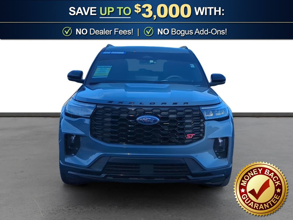 Used 2025 Ford Explorer ST image 11