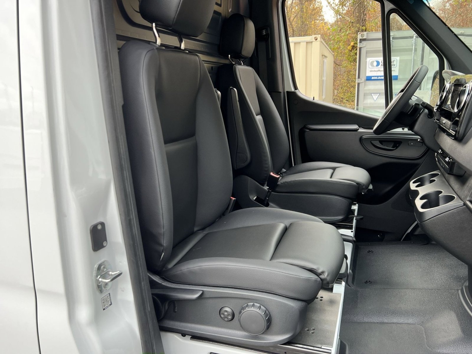 New 2026 Mercedes-Benz Sprinter 2500 image 27