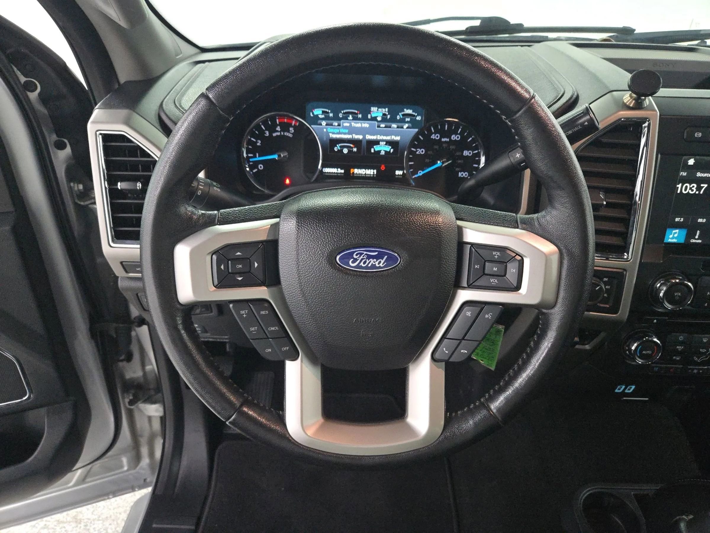 Used 2018 Ford F250 Lariat w/ Lariat Value Package image 18