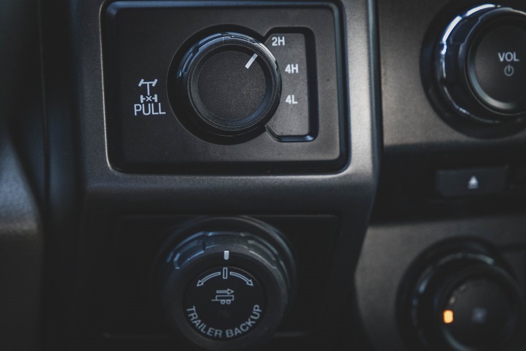 Used 2018 Ford F150 XLT w/ Equipment Group 301A Mid image 13