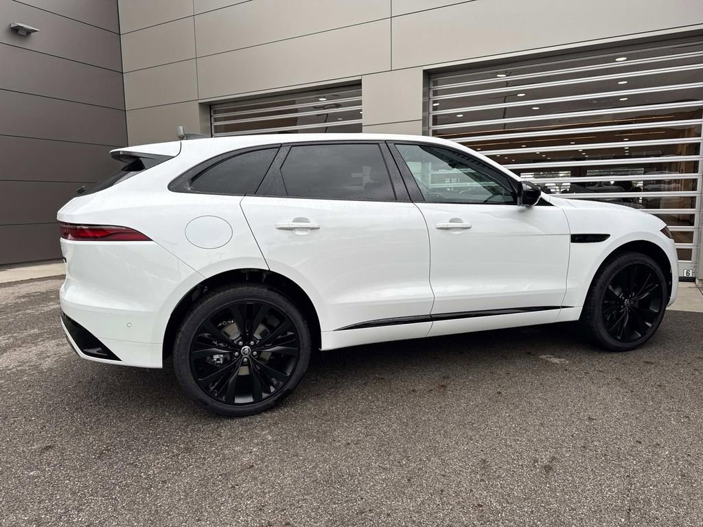 New 2026 Jaguar F-PACE R-Dynamic S AWD/4WD image 7
