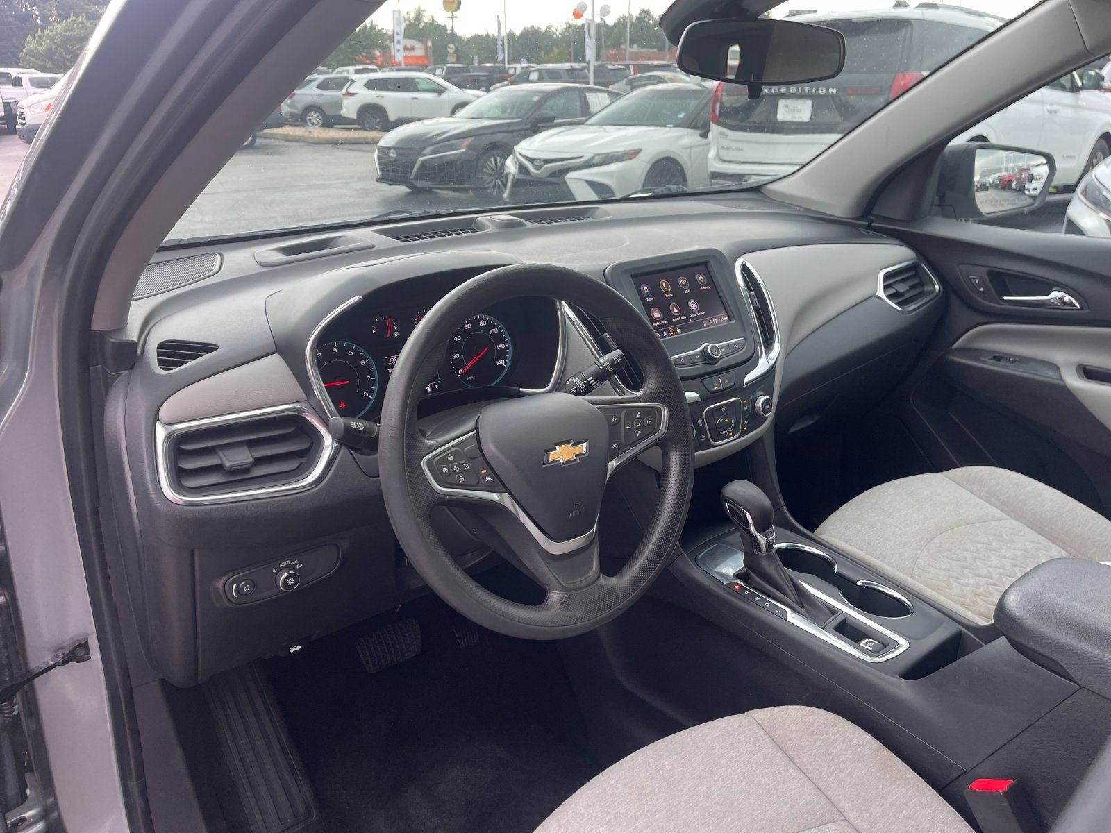 Used 2023 Chevrolet Equinox LS w/ Driver Confidence II Package FWD image 11