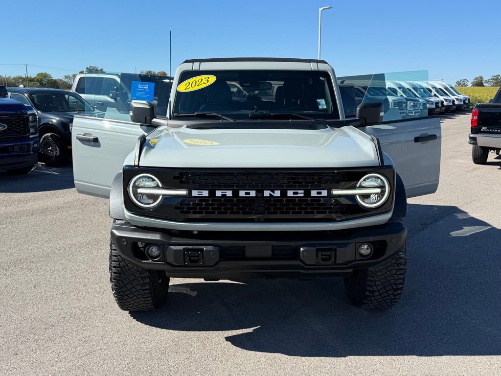 Used 2023 Ford Bronco Wildtrak image 23