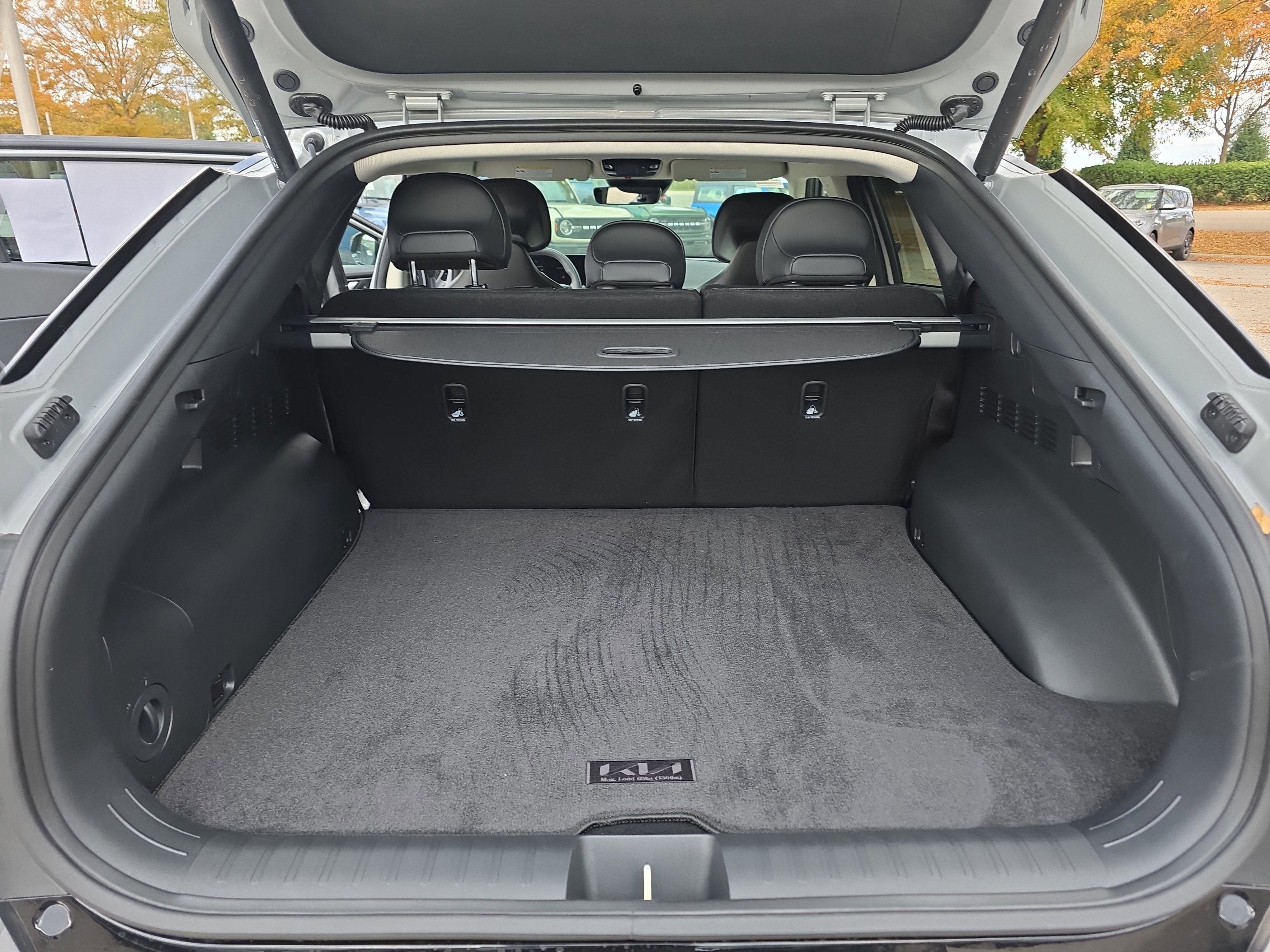 New 2025 Kia EV6 Wind image 14