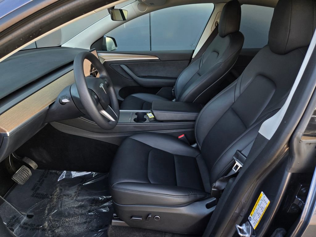 Used 2023 Tesla Model Y Long Range image 15