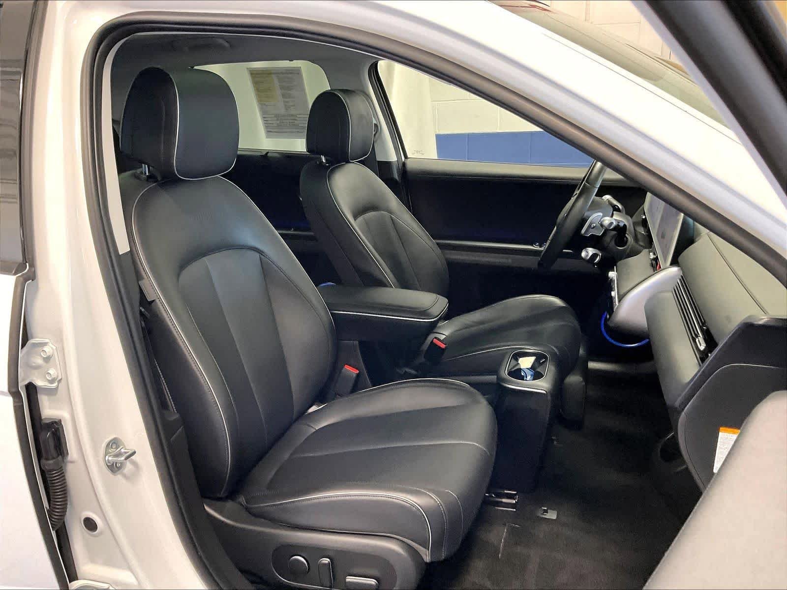 Certified 2024 Hyundai Ioniq 5 Limited AWD/4WD image 11