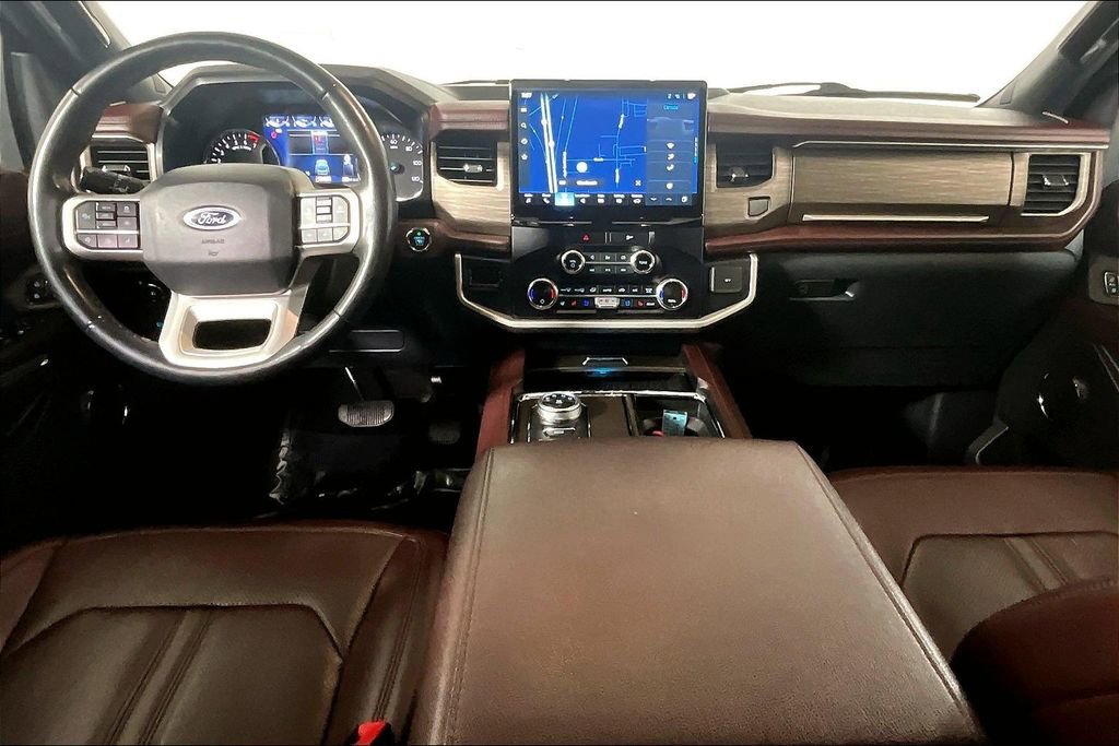 Used 2023 Ford Expedition Max Limited image 15