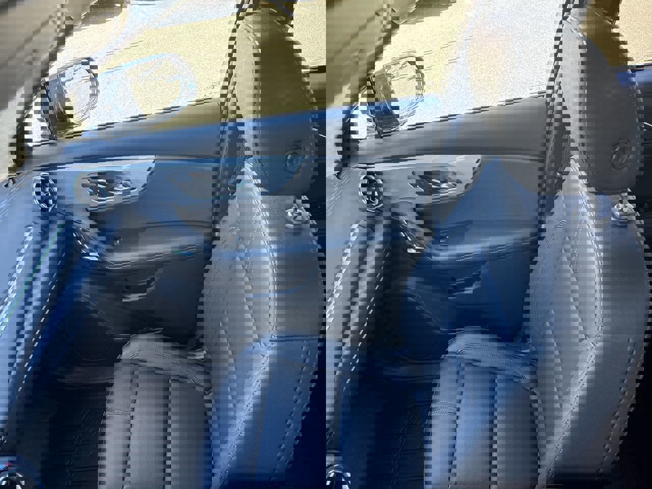 Used 2022 Chevrolet Blazer LT image 20