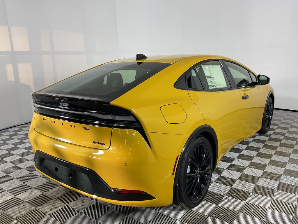 New 2026 Toyota Prius Plug-In Hybrid image 8