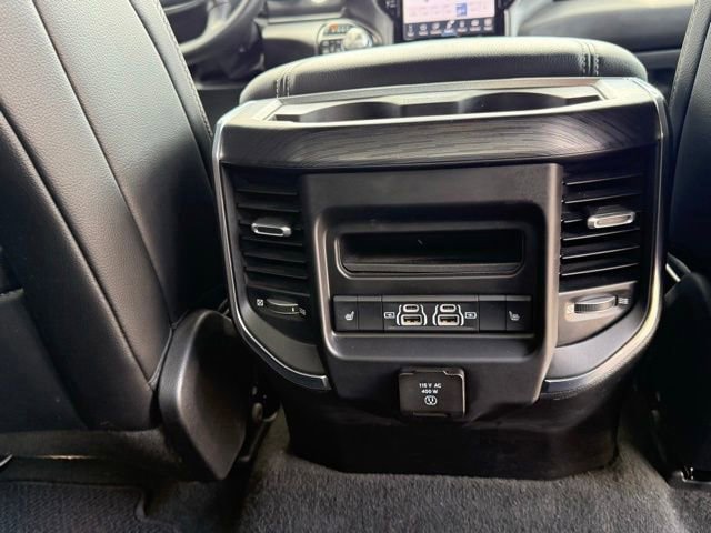 Used 2024 RAM 1500 Laramie AWD/4WD image 17