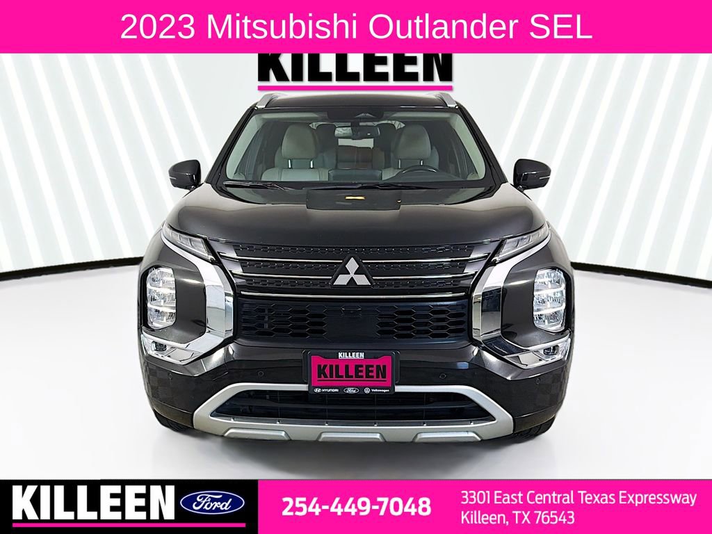 Used 2023 Mitsubishi Outlander SEL FWD image 2