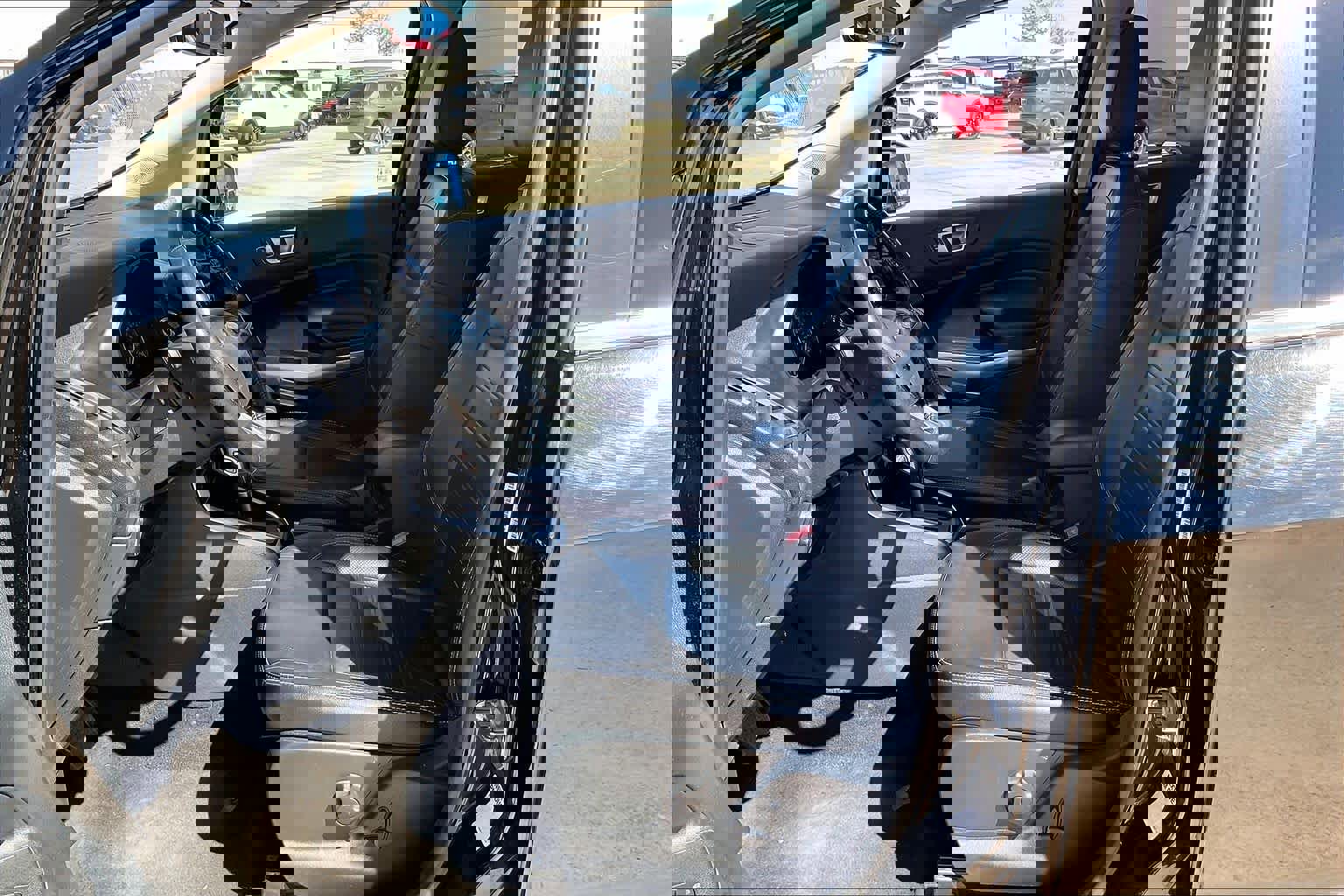 Used 2020 Ford EcoSport Titanium image 9