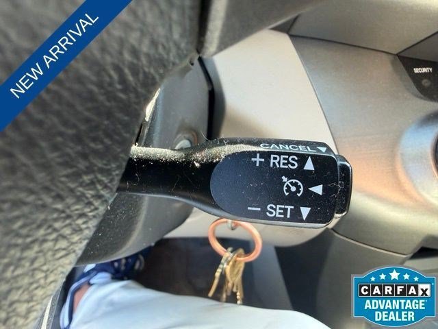 Used 2009 Toyota RAV4 2WD V6 w/ Tow Prep Pkg image 9