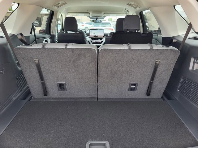 New 2026 Ford Explorer Active image 14