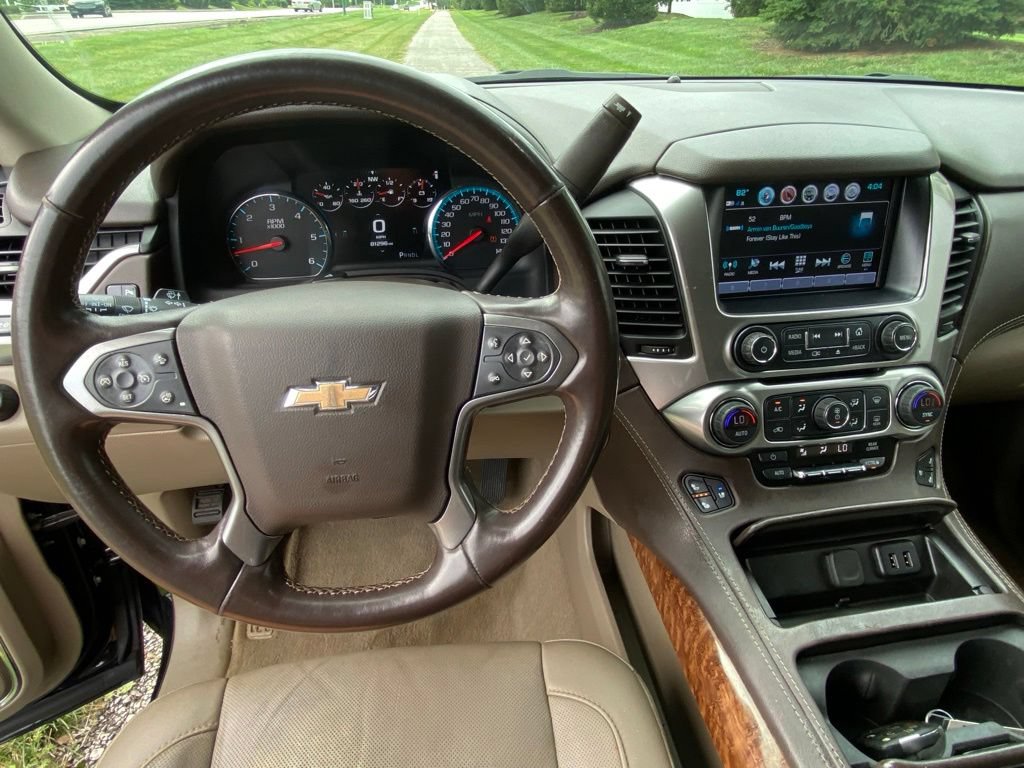 Used 2020 Chevrolet Suburban Premier AWD/4WD image 10
