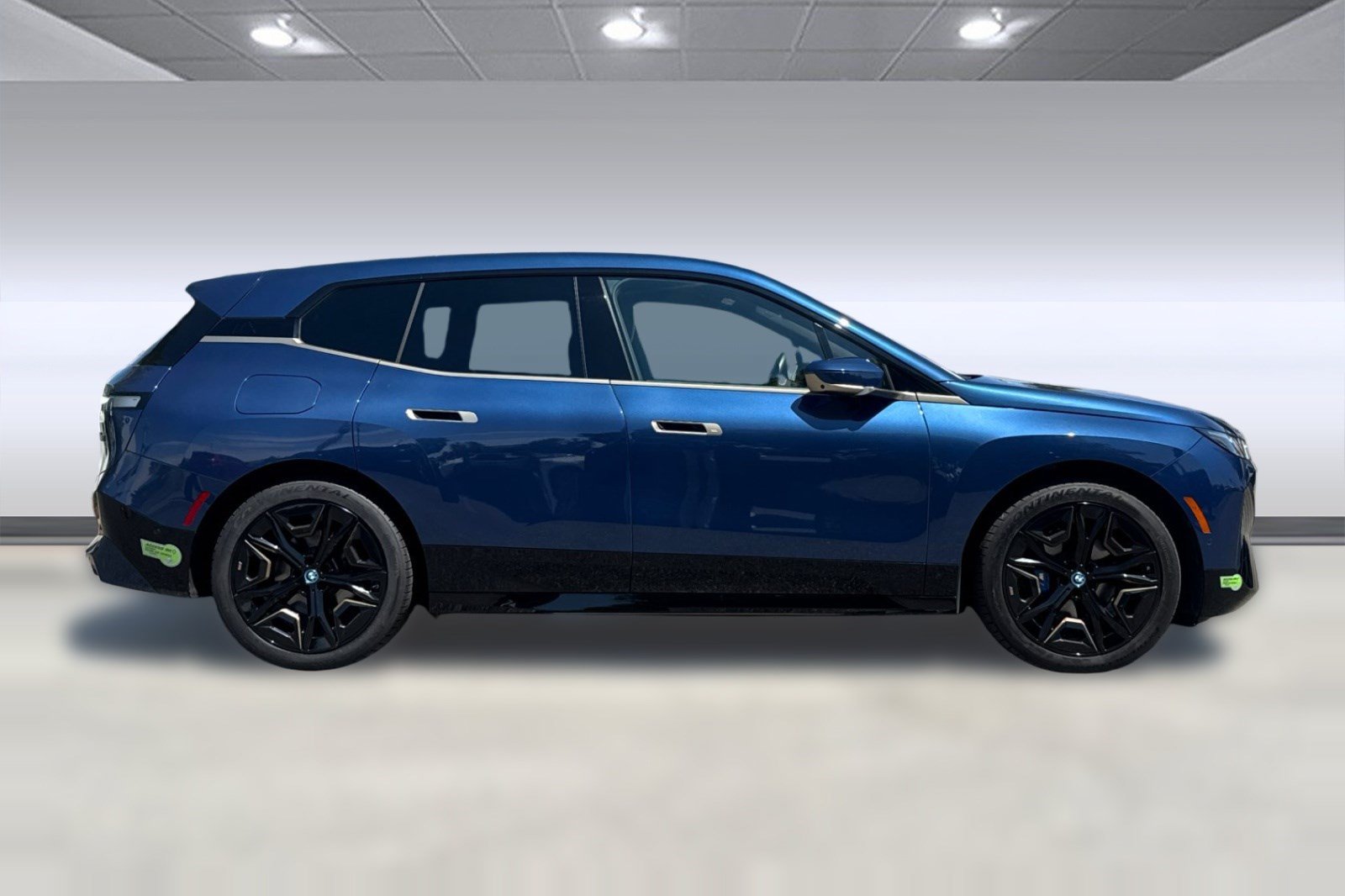 Used 2023 BMW iX M60 w/ Executive Package AWD/4WD image 8