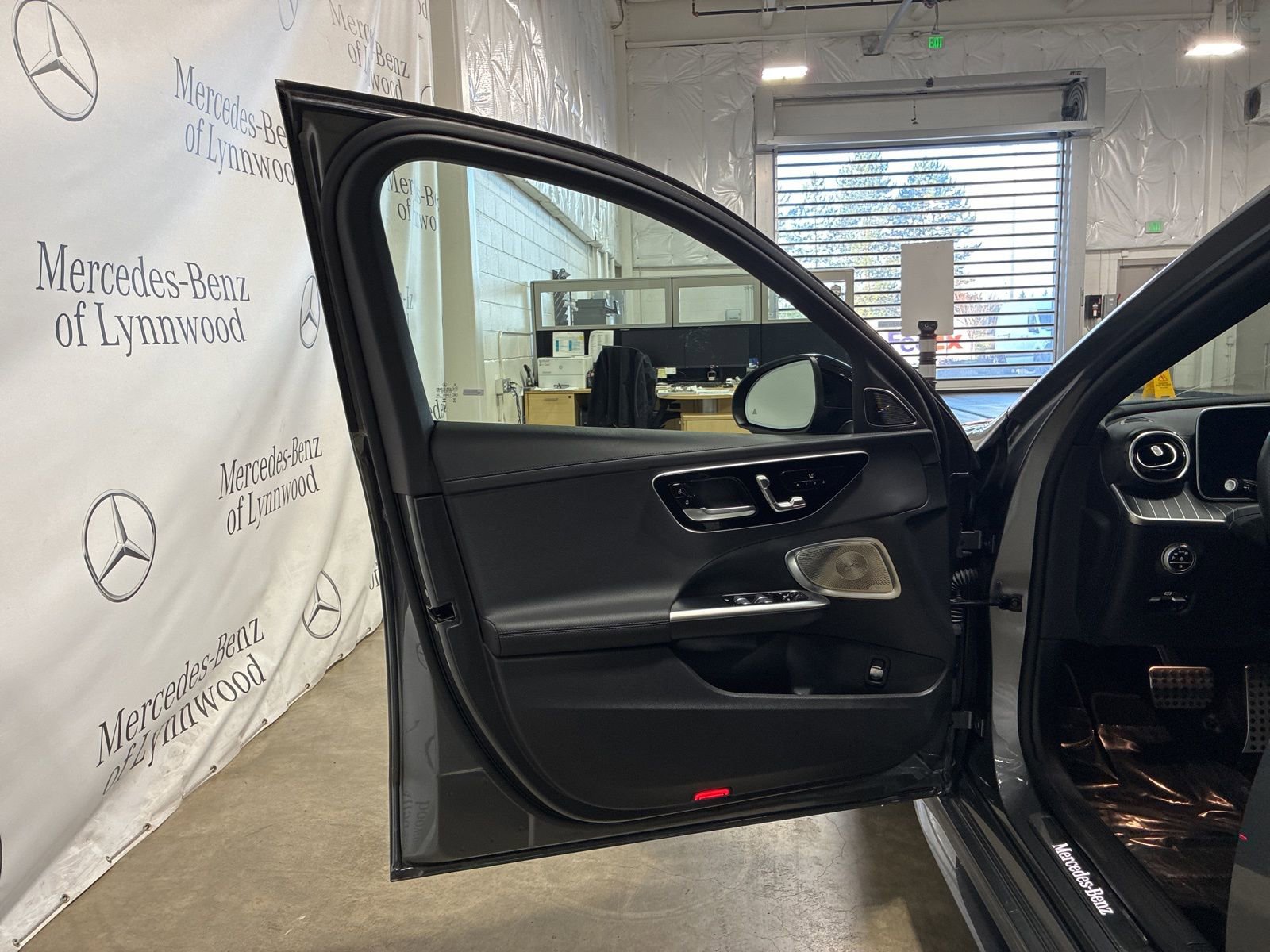 Used 2024 Mercedes-Benz C 300 4MATIC Sedan image 12