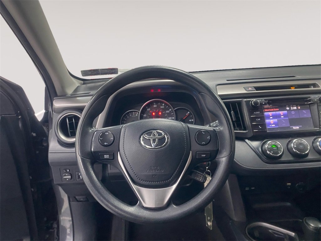 Used 2016 Toyota RAV4 LE image 12
