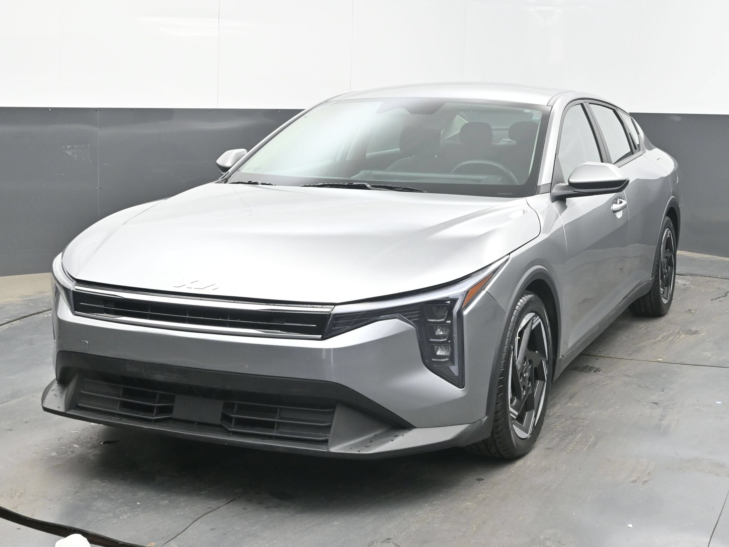 Used 2025 Kia K4 EX FWD image 3