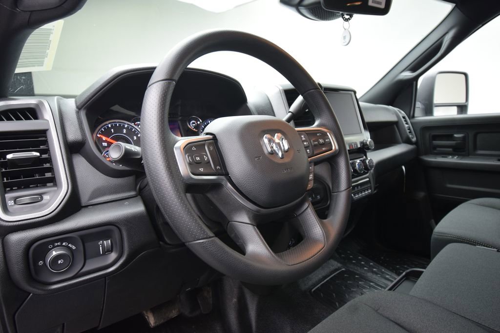 New 2026 RAM 5500 Tradesman w/ Chrome Appearance Group image 35