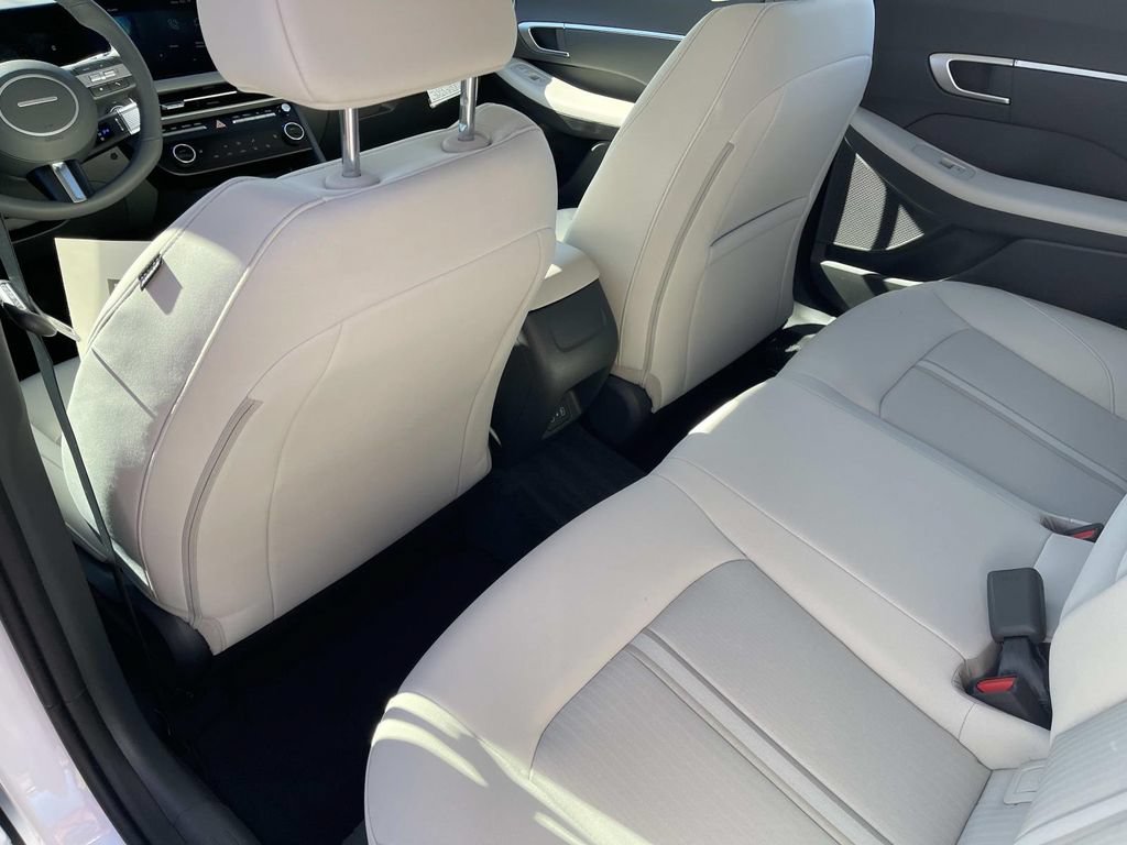 New 2026 Hyundai Sonata SEL FWD image 18