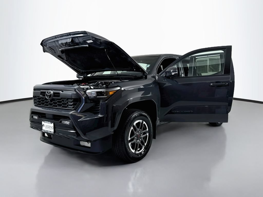 Used 2024 Toyota Tacoma TRD Sport w/ TRD Sport Premium Package AWD/4WD image 20