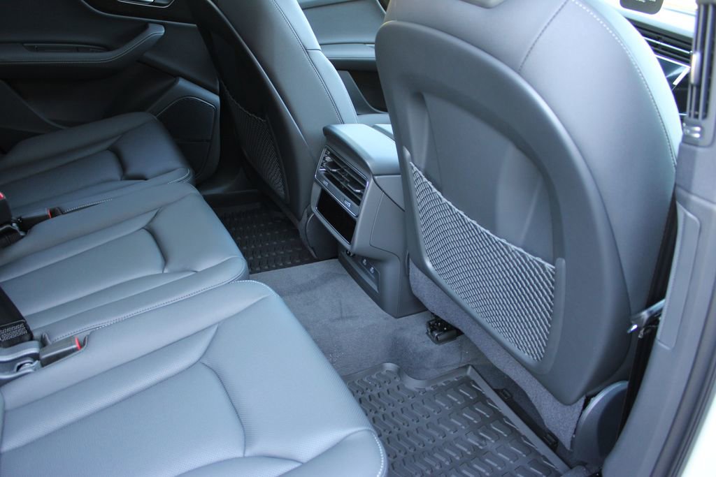 New 2025 Audi Q7 3.0T Premium Plus image 46