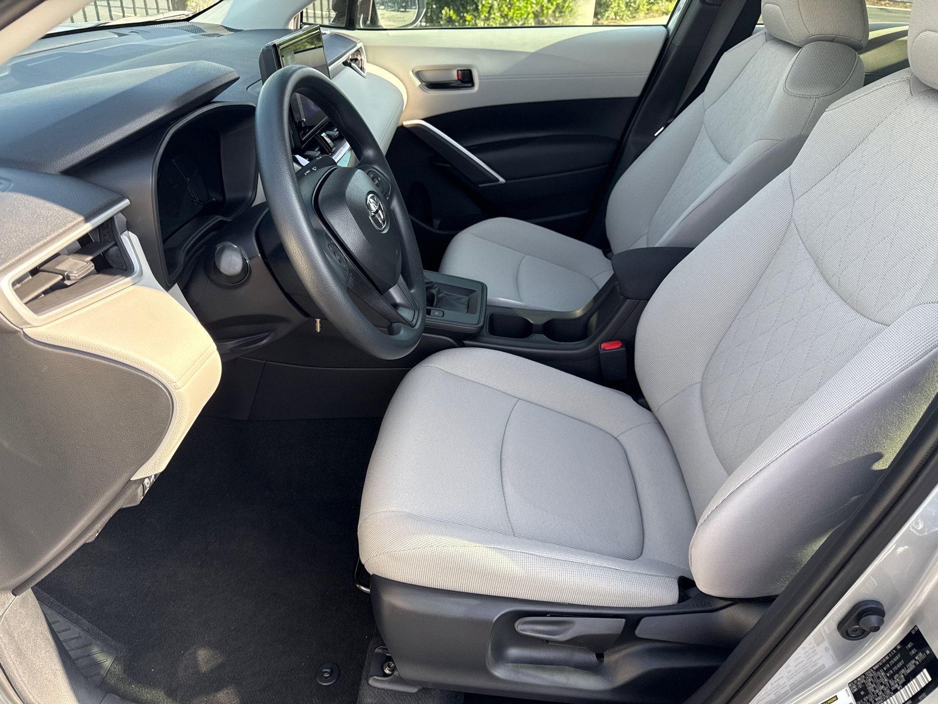 Certified 2026 Toyota Corolla Cross L image 21