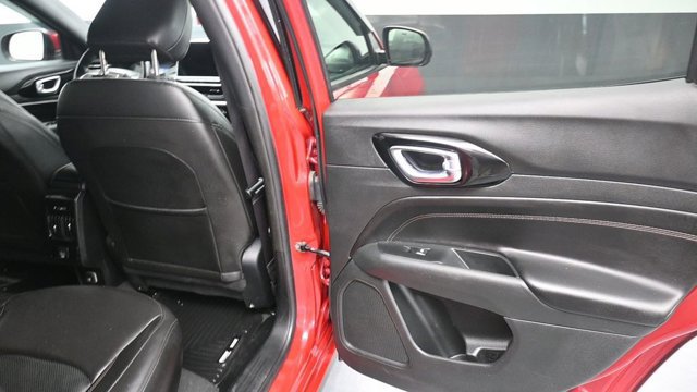 Used 2022 Jeep Compass Limited AWD/4WD image 13