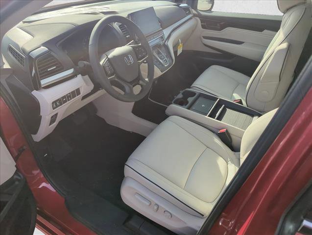 New 2026 Honda Odyssey Touring image 9