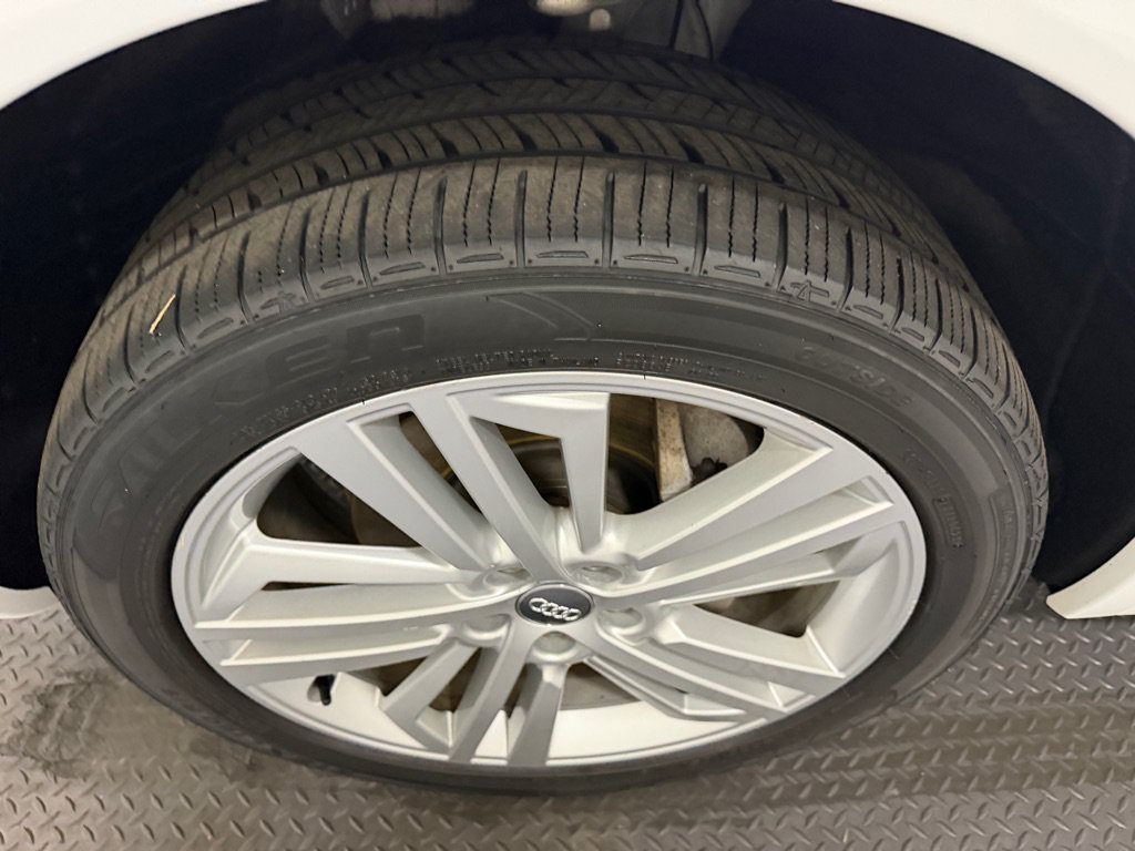 Used 2018 Audi Q5 2.0T Premium Plus w/ Premium Plus Package AWD/4WD image 22
