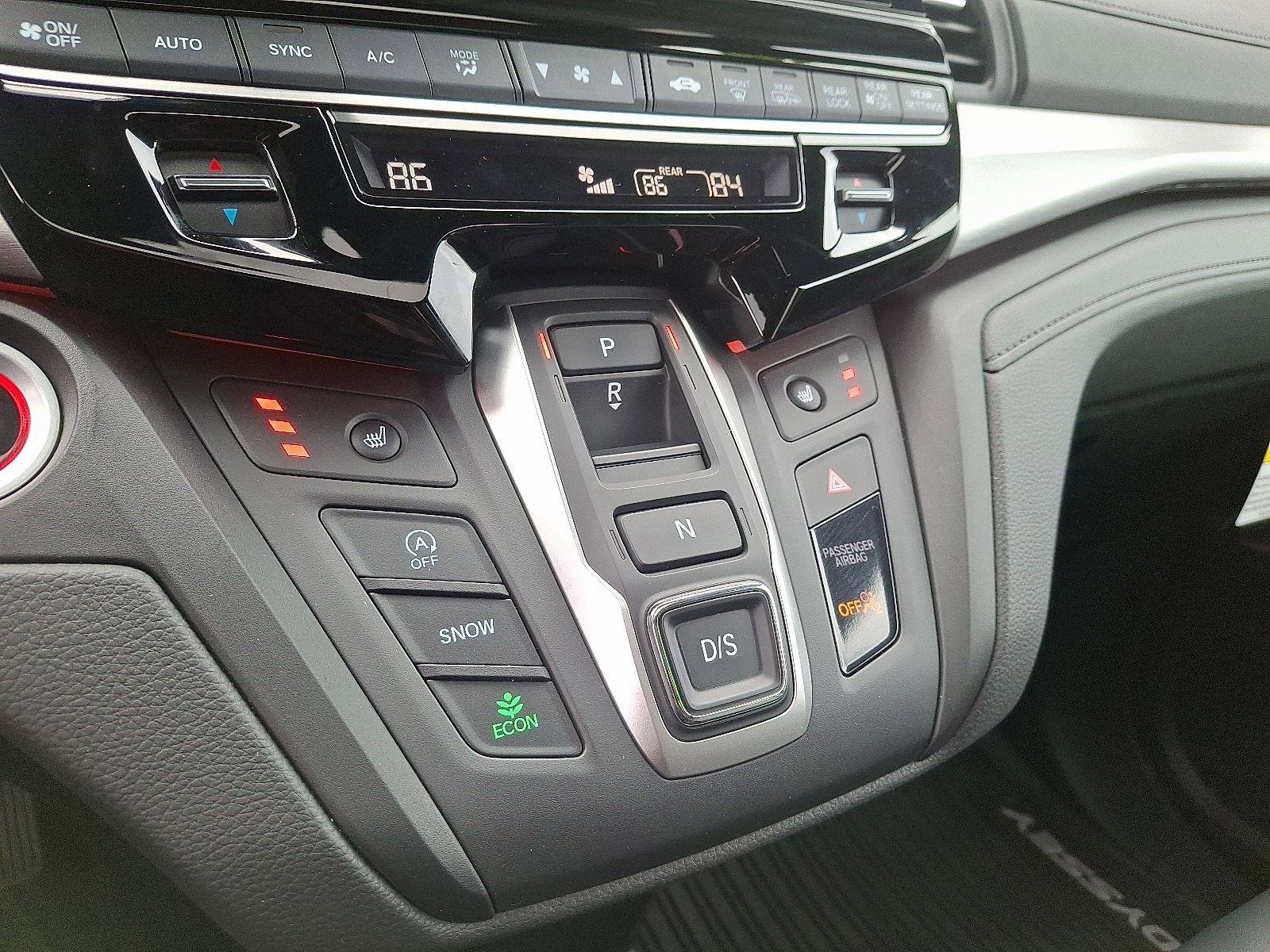 Used 2025 Honda Odyssey Sport-L image 17