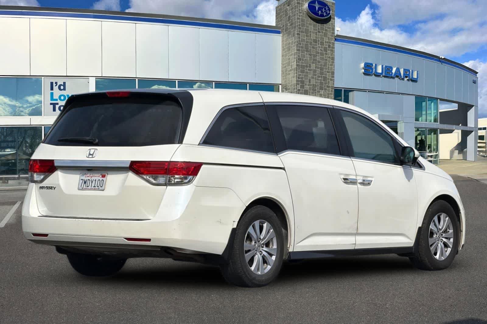 Used 2015 Honda Odyssey EX video 2