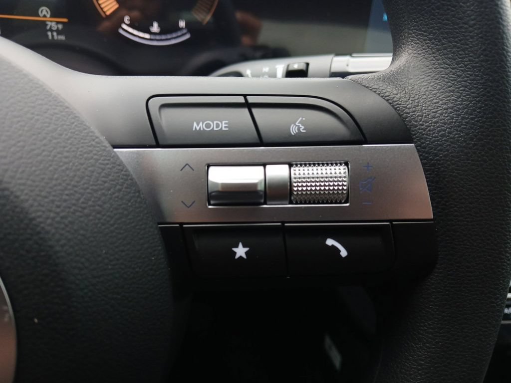 New 2026 Hyundai Sonata SE FWD image 18