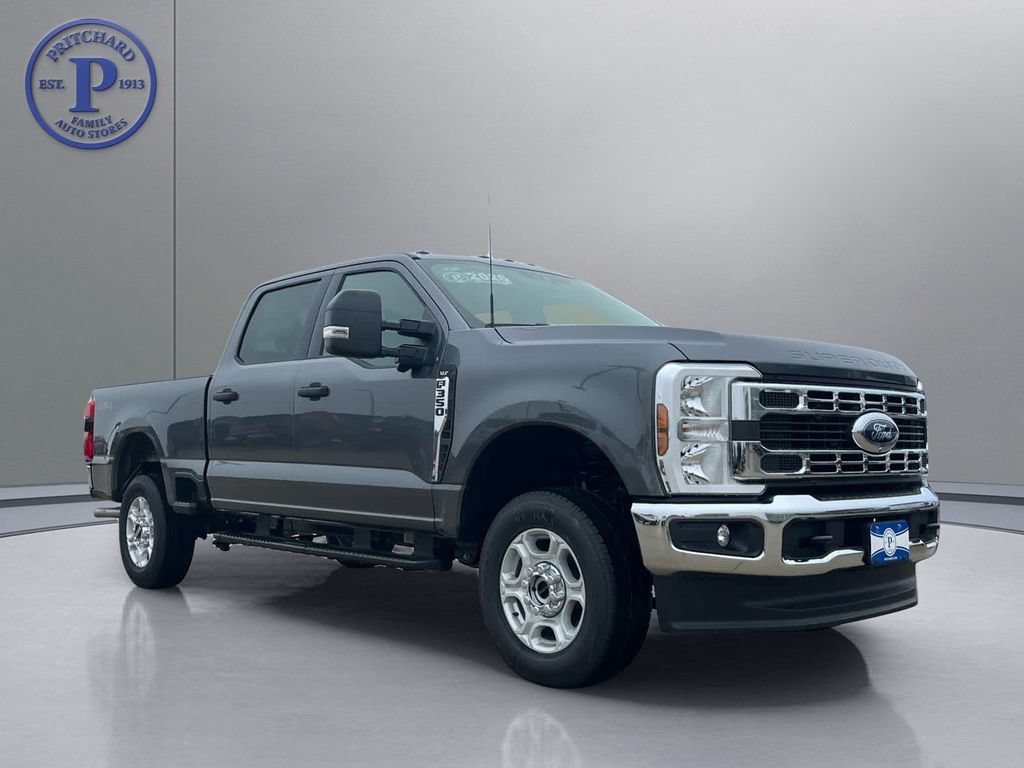 New 2026 Ford F350 XLT w/ 360-Degree Camera Package AWD/4WD image 1