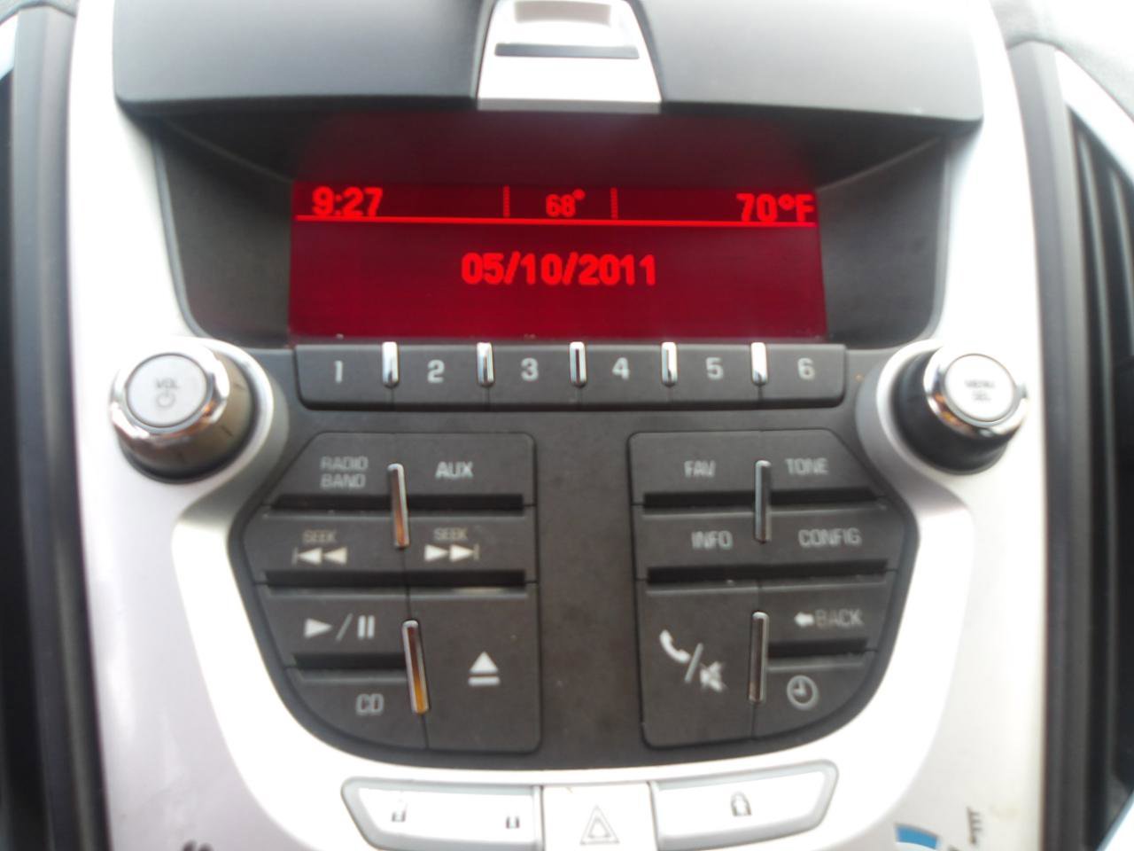 Used 2011 GMC Terrain SLT FWD image 22