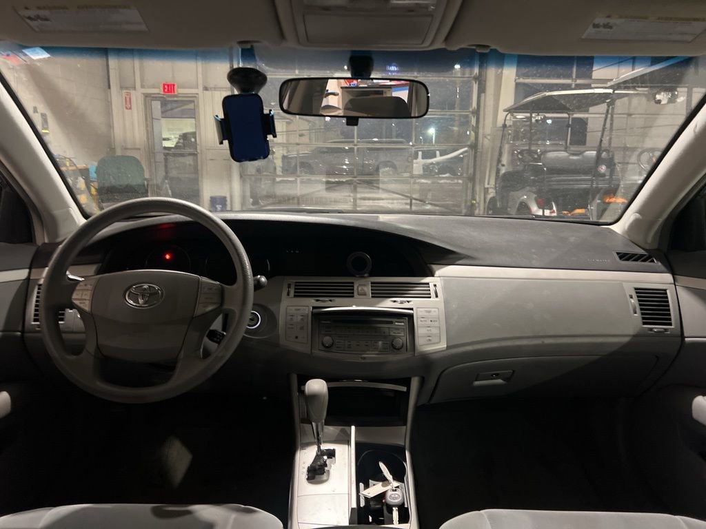 Used 2010 Toyota Avalon XL FWD image 12