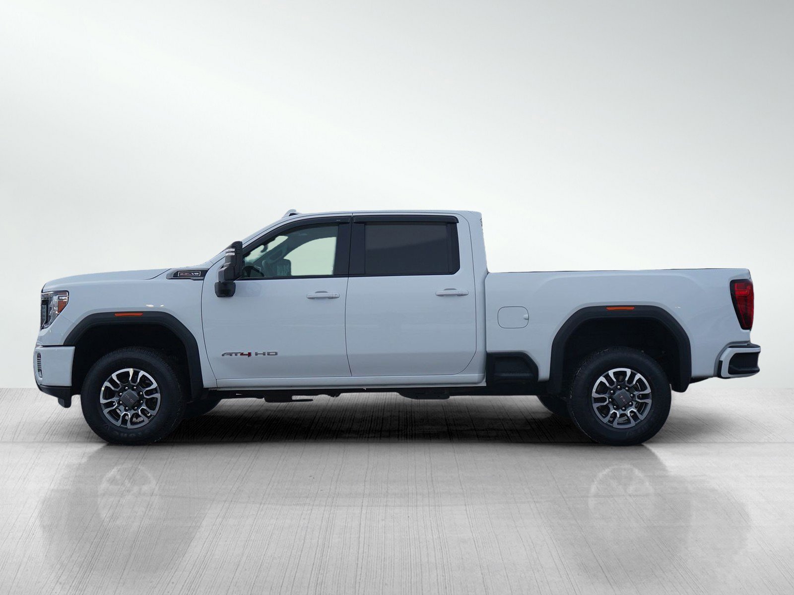 Used 2022 GMC Sierra 3500 AT4 w/ AT4 Preferred Package image 2