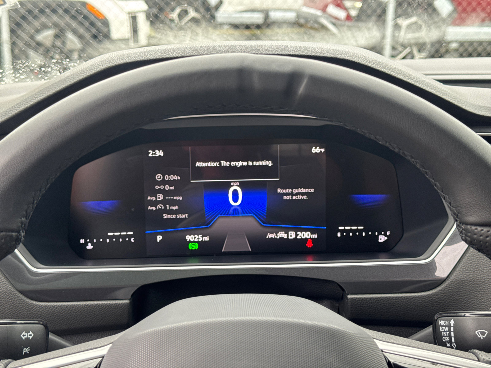 Used 2024 Volkswagen Tiguan SE R-Line image 27