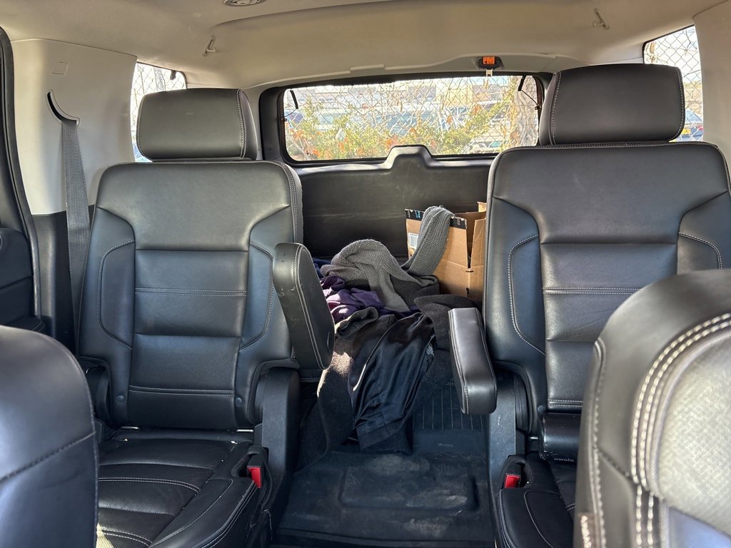 Used 2020 GMC Yukon Denali w/ Open Road Package image 13