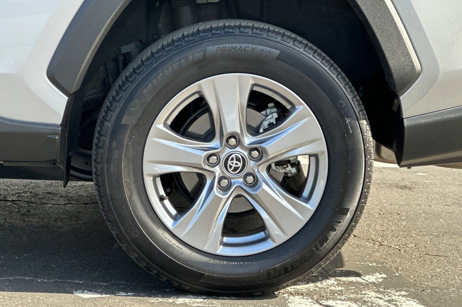 Certified 2023 Toyota RAV4 XLE w/ Convenience Package FWD image 26