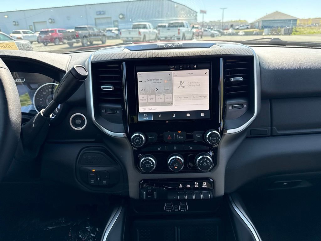 New 2026 RAM 2500 Big Horn AWD/4WD image 16