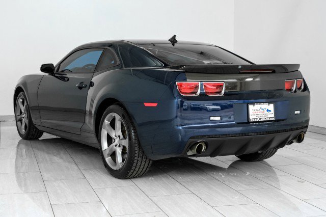 Used 2010 Chevrolet Camaro SS w/ RS Package RWD image 8