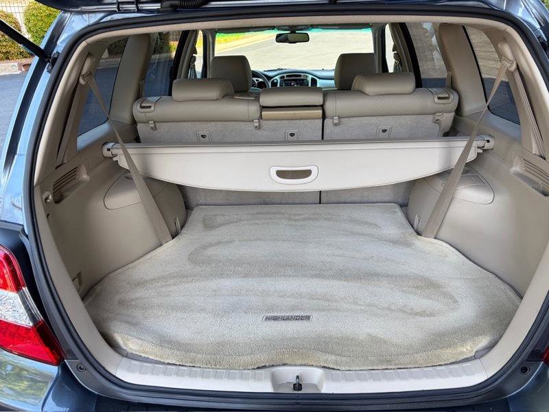 Used 2007 Toyota Highlander Limited FWD image 32