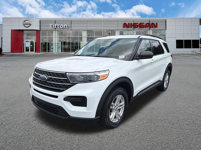Used 2023 Ford Explorer XLT RWD image 3